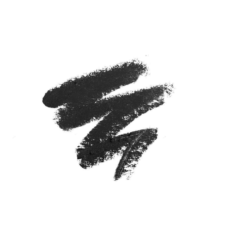 Perfect dark black pigmented eyeliner smear texture